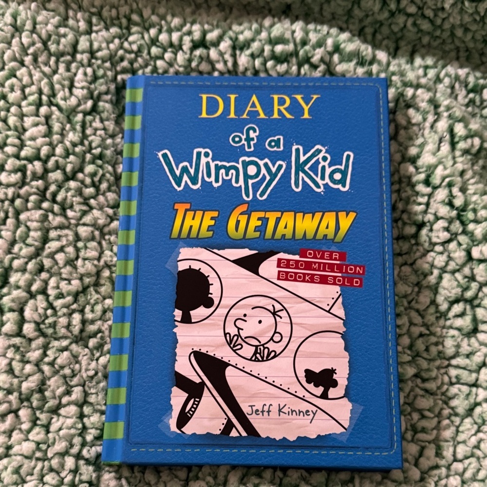 Diary‎ of a Wimpy Kid: The Getaway - Blue and Green Edition